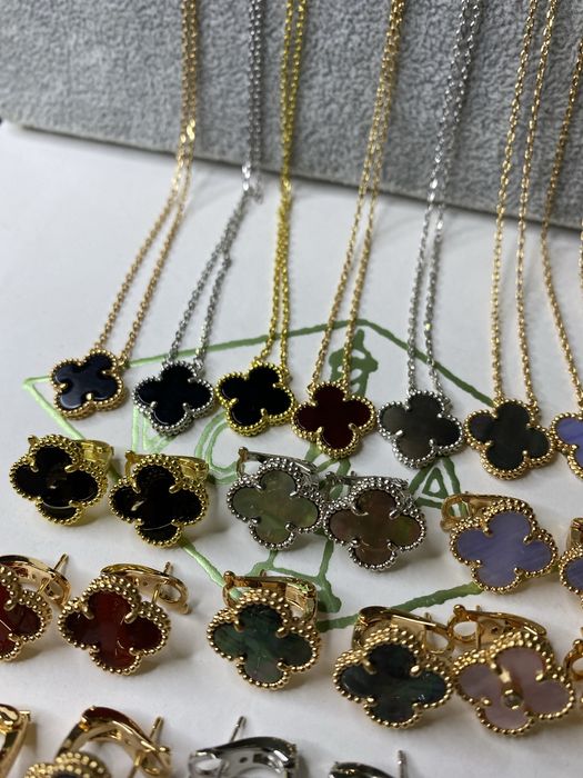 Комплект серьги и подвеска van cleef, vca , конюшина, ван клиф