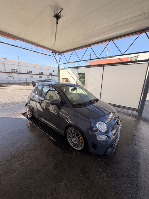 Abarth 595 competizione