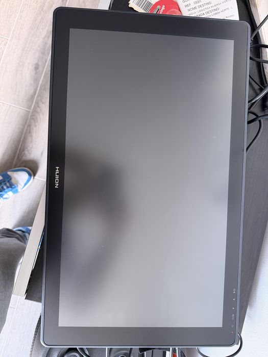 Mesa Digitalizadora com Tela HUION KAMVAS 22 - Nova