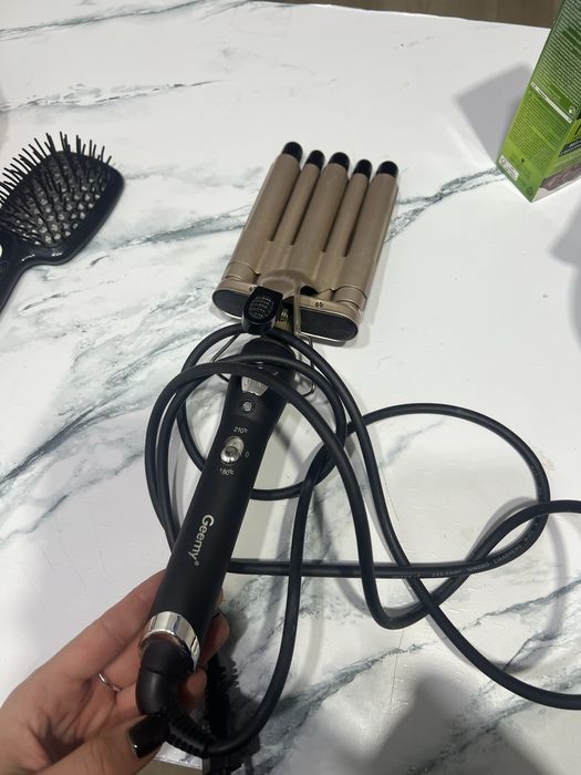 Плойка,локоны geemy