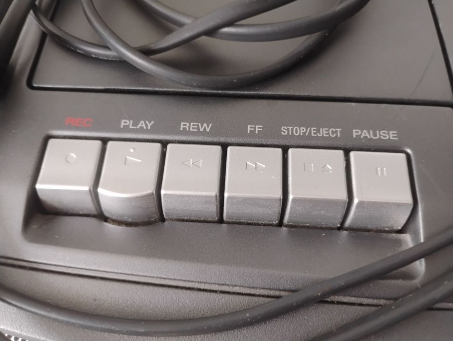 Sony CFD-V17 Boombox AM/FM радіоприймач CD-касетний магнітофон