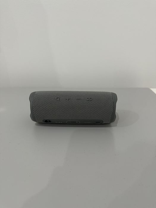 Coluna JBL Flip 6 + 20€ -> Coluna JBL Go essential