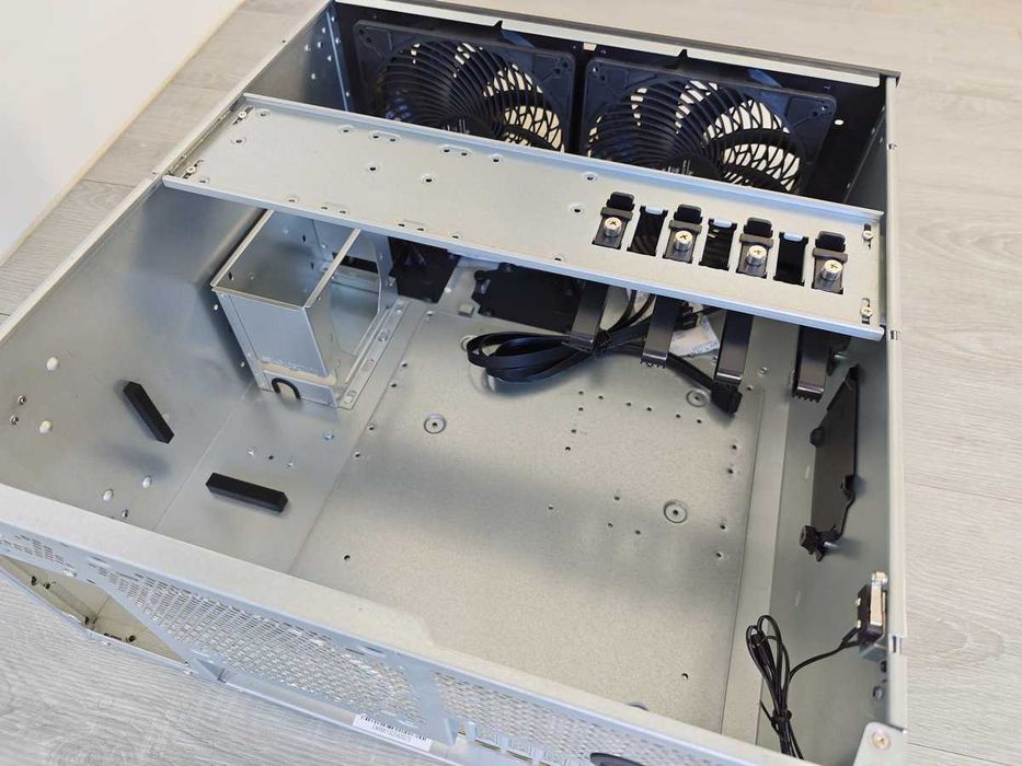 Silverstone RM51 5U Rackmount / Workstation Case (SSI-EEB / 360mm / RTX 4090/5090)