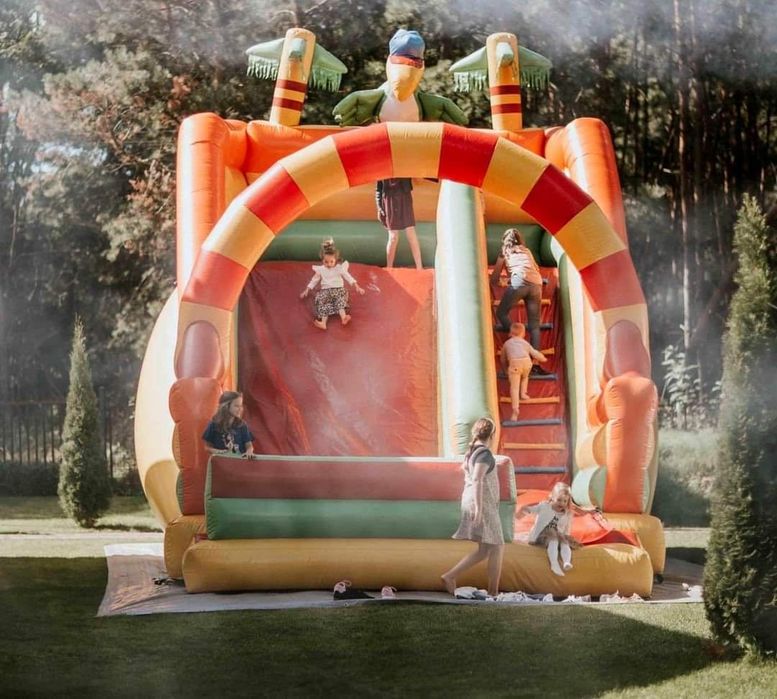 Wynajem zjeżdżalni dmuchanych, dmuchaniec, atrakcje dla dzieci, piana