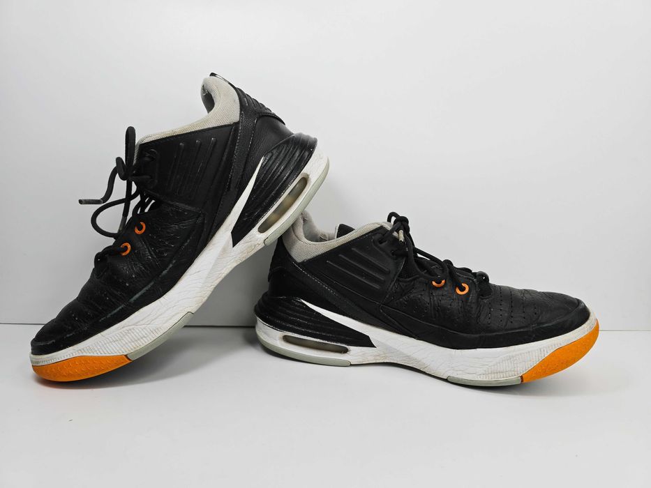 Buty NIKE AIR JORDAN MAX AURA 5 do koszykówki 42