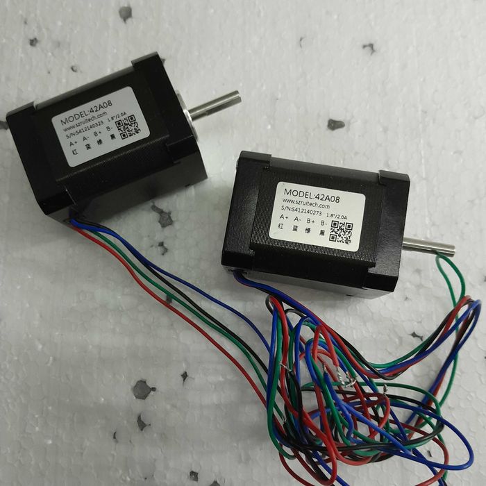Шаговый двигатель szruitech 42A08