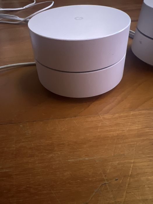 Rede wi fi google com 3 elementos
