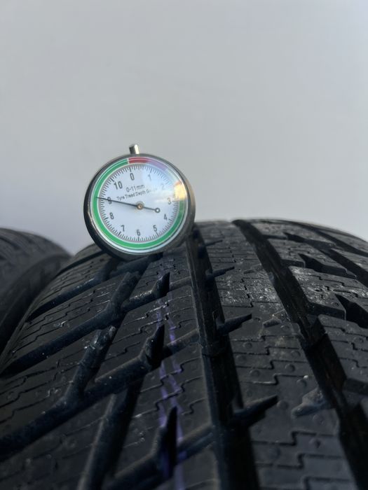 Opony 215/60/17 Nokian komplet DEMO TANIO #O65Z