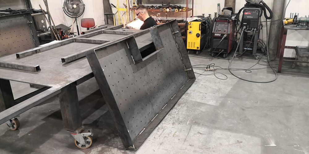 Usługi spawalnicze / konstrukcje / meble stalowe LOFT