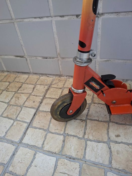 Trotinete para rapaz