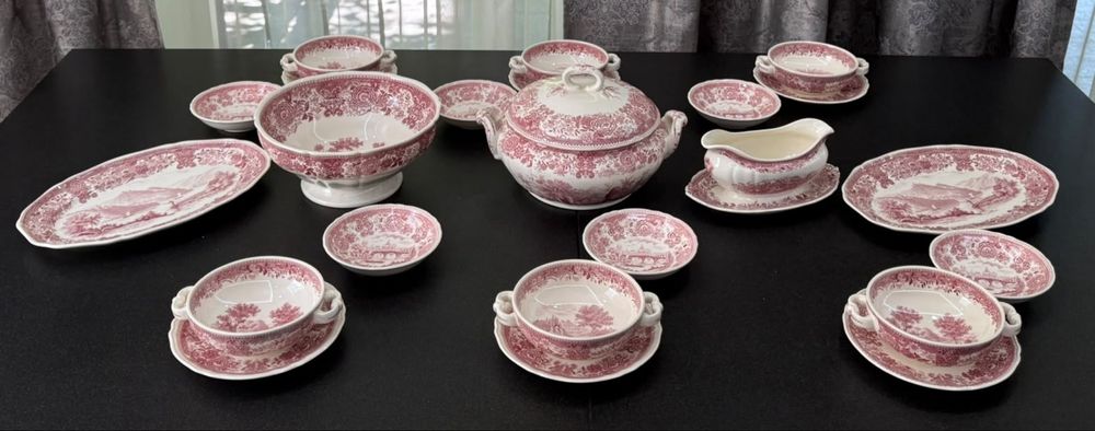 Фарфоровый столовый сервиз фирмы Villeroy Boch серия Burgenland производство Германия