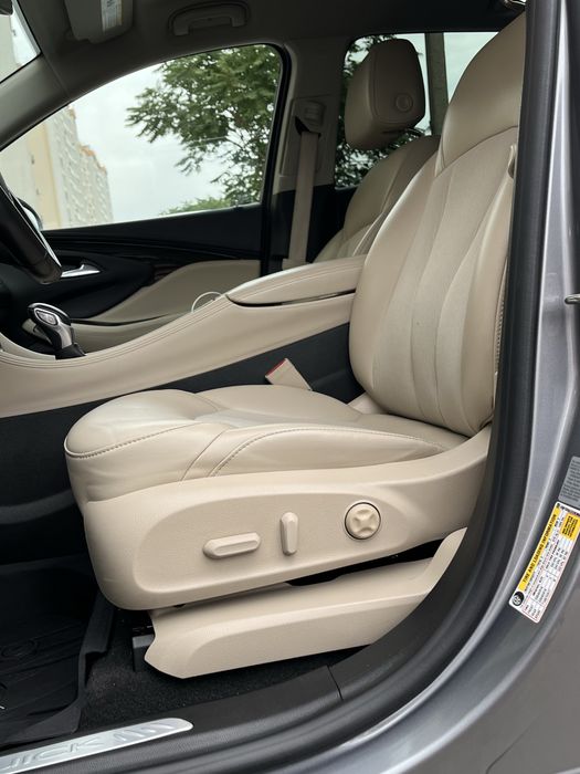 Продам идеальный Buick Envision