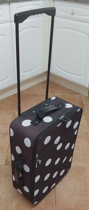 MALA DE VIAGEM DE CABINE. Casa, Férias, Quarto,Sala,Arrumação,Passeio.