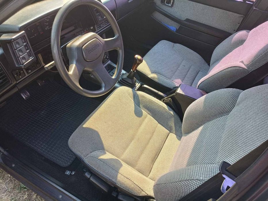 Продам Мазда 626.