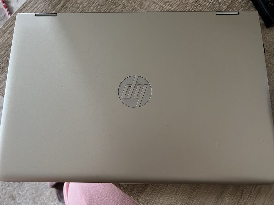 Laptop HP Pavilion x360 Convertible 14-ba022nw ekran tablet