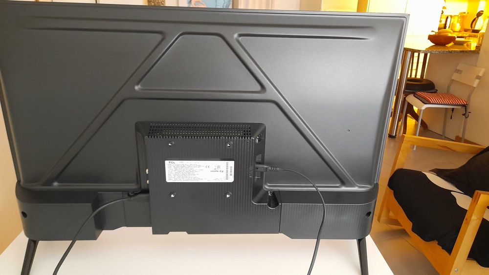 Vendo TV TCL para peças