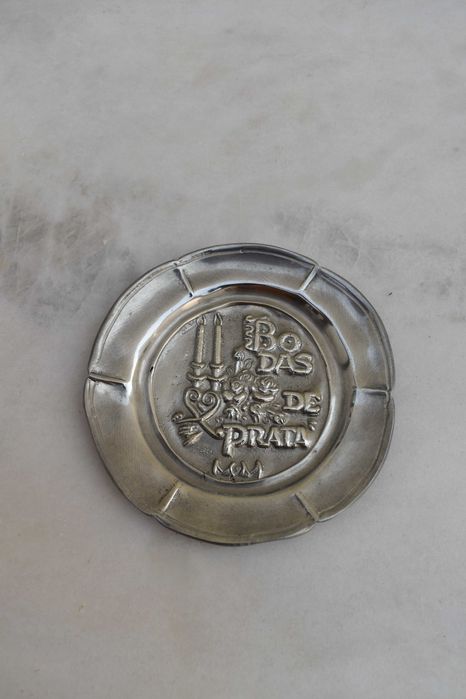 Prato em estanho "Bodas de Prata - 25 anos casamento (12 cm)