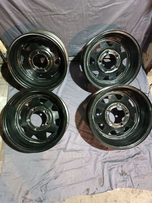 Диски для авто 5/139/7/15.підходять на газ24-31029.