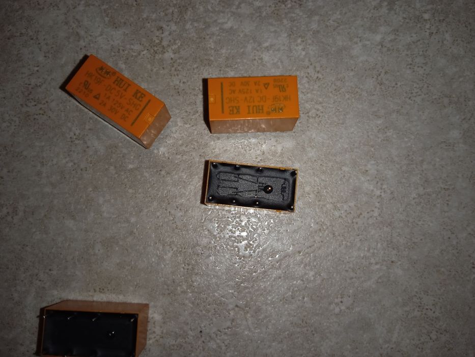 Реле електромагнітні на 5 вольт ,12 вольт