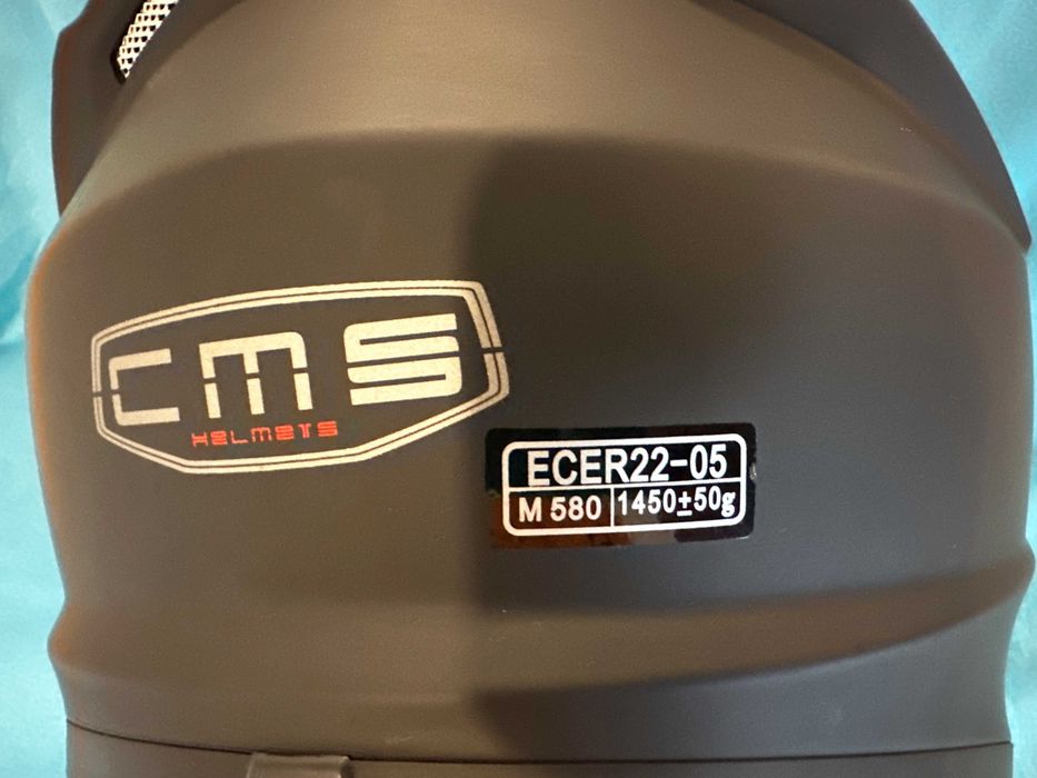 Capacete CMS GP4