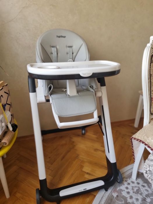 Стільчик для годування Peg perego