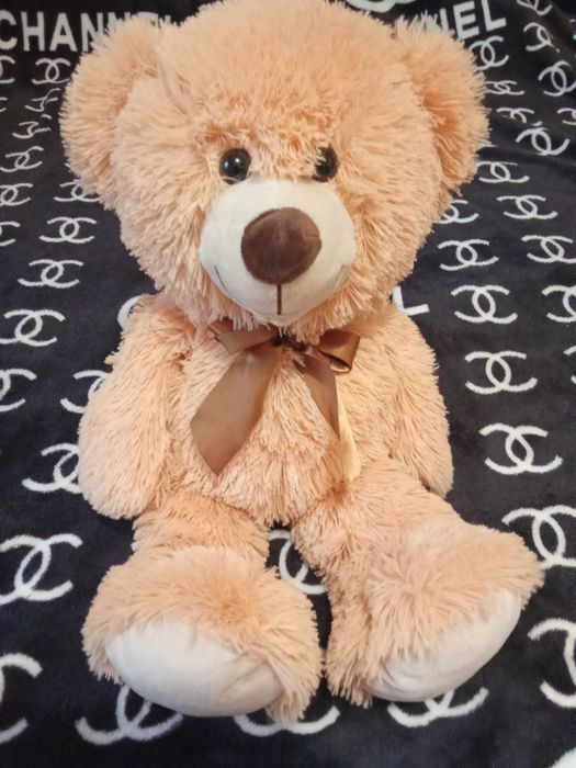 М'яка іграшка Ведмедики, та Єдіноріг.