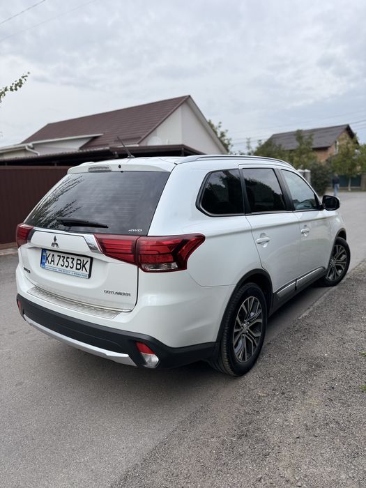 Mitsubishi Outlander 2017