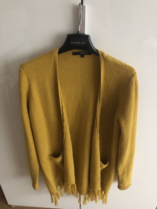 Reserved sweter rozm L bez zapięcia 2 kieszenie
