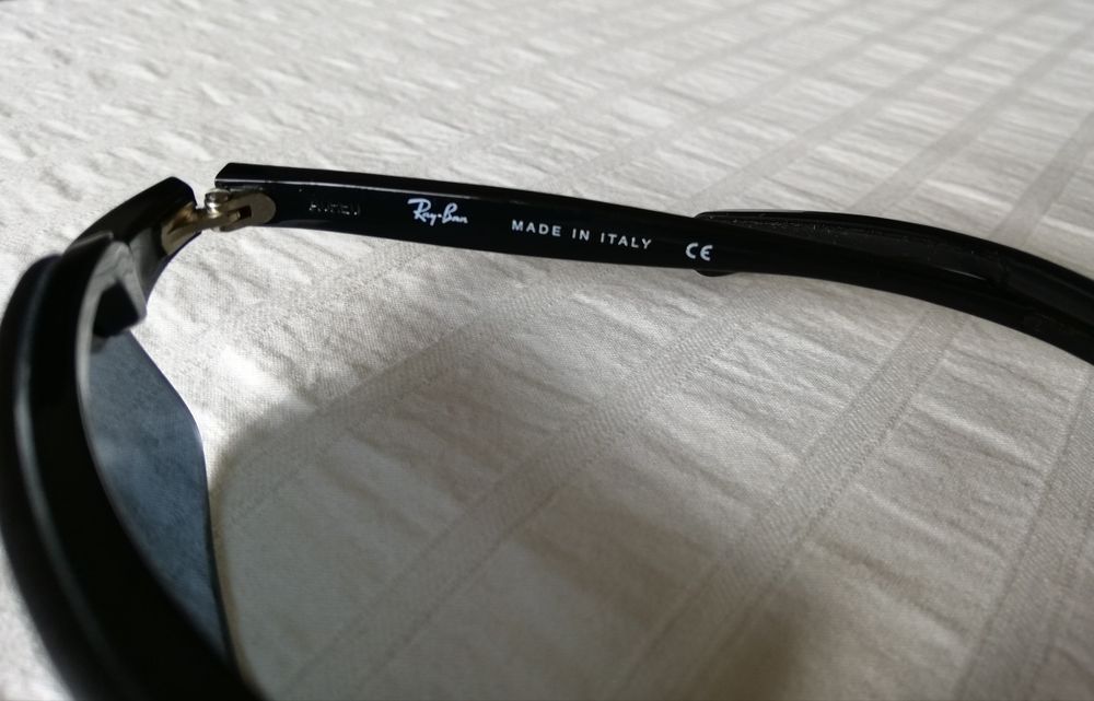 Óculos de sol de mulher da marca Ray Ban verdadeiros