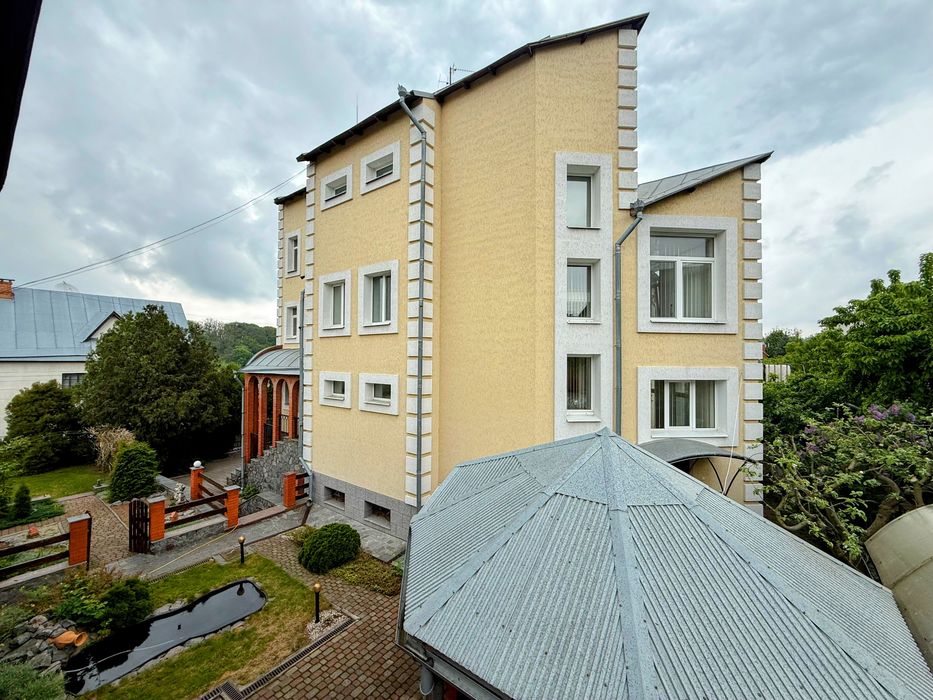 Без комісії! Продаж капітального будинку в Центрі міста – ідеально для життя чи бізнесу+укриття !Сауна/ міні басейн/ більярдна кімната/альтанка