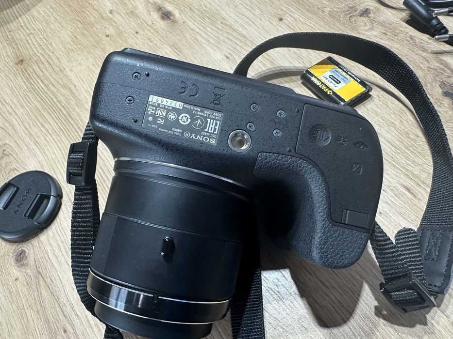 Aparat Sony H400