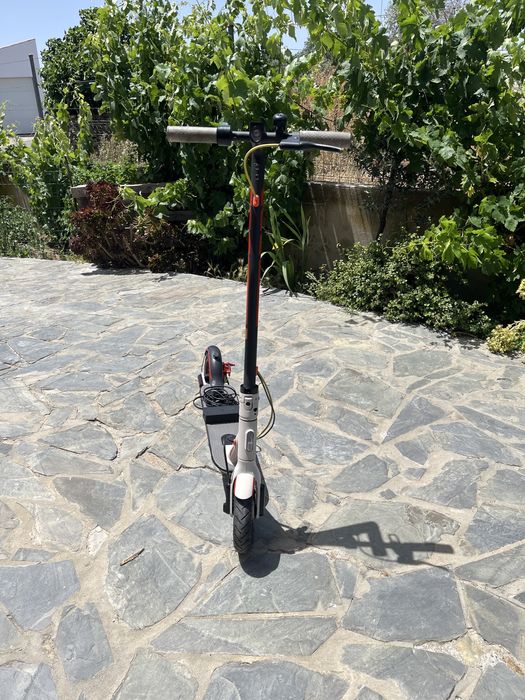 Trotinete Xiomi Mi-3 Como nova