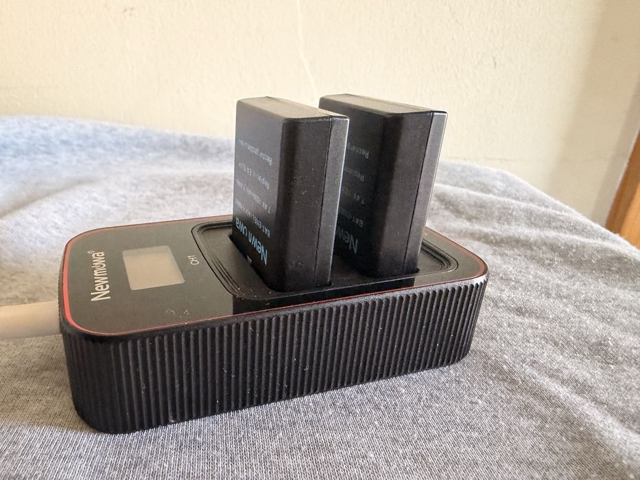 Nikon D3500 com 2 objectivas