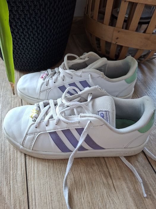 Adidasy dziewczęce 37