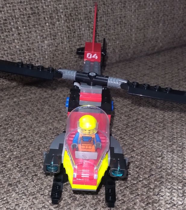 Lego helicóptero