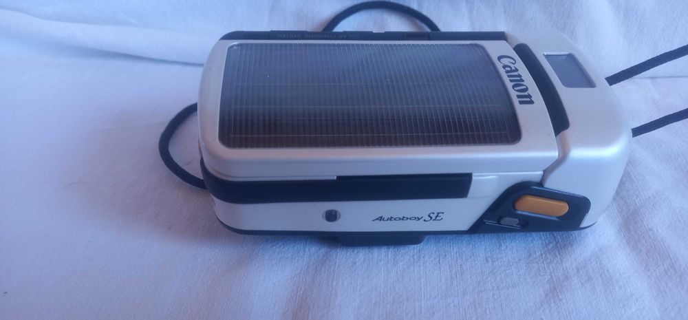 Câmera canon autoboy SE (solar)