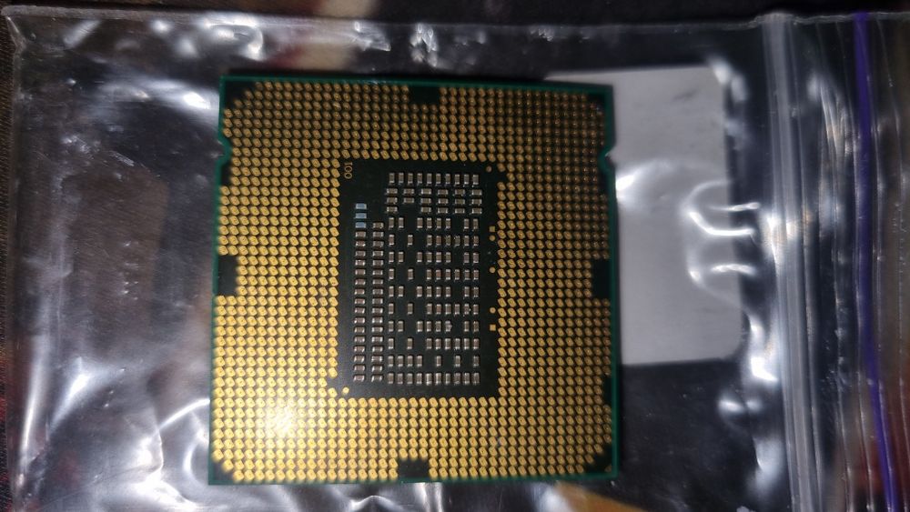 Процесор i5-2400s