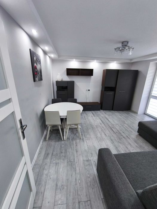 Komfortowa kawalerka w Centrum Ełku, wynajem od zaraz, 28m2, przy promenadzie, z balkonem