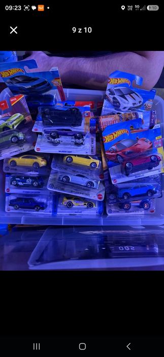 Sprzedam autka   Hot wheels