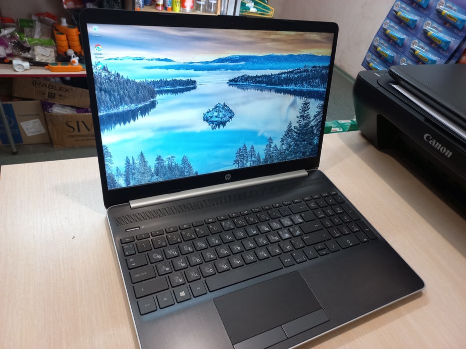 Ноутбук hp250 g8 (4-ядра,10гб,128гб)