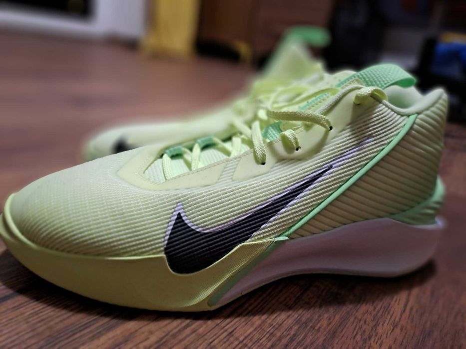 Nike Academy rozmiar 42, NOWE !!!