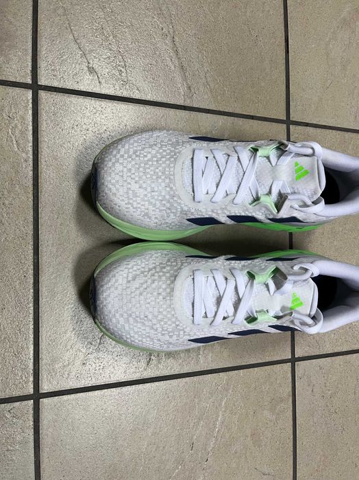Кросівки Adidas Adistar 4  43 р оригінал