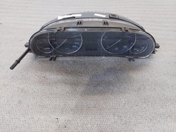 Quadrante / painel de instrumentos MERCEDES-BENZ Classe C Coupé (CL203