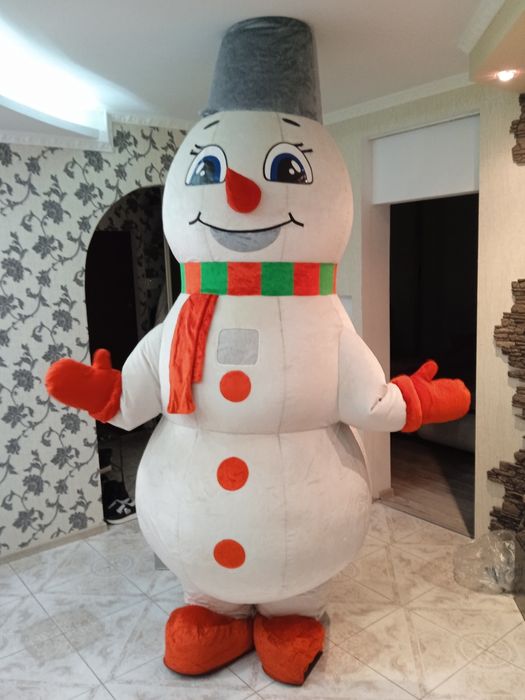 Надувний костюм Сніговик 2.70 м!!!