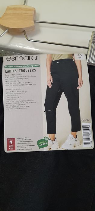 Spodnie jeansowe damskie Esmara