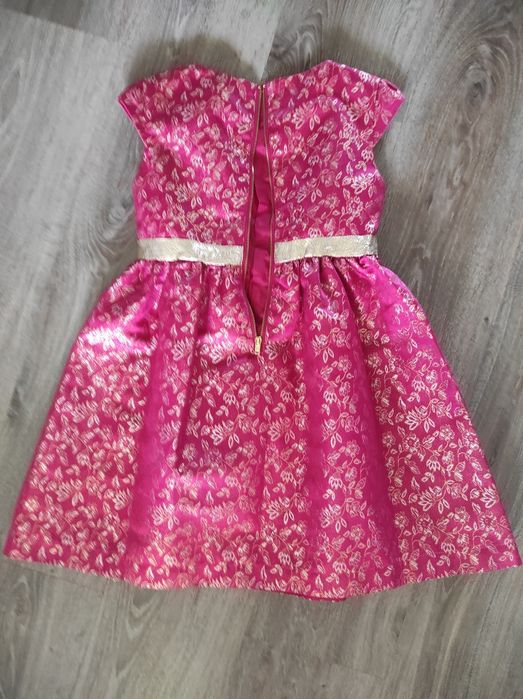 Сукня святкова на дівчинку