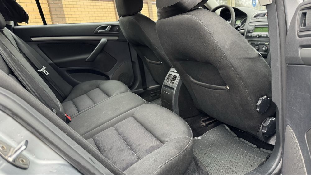 Авто в наявності