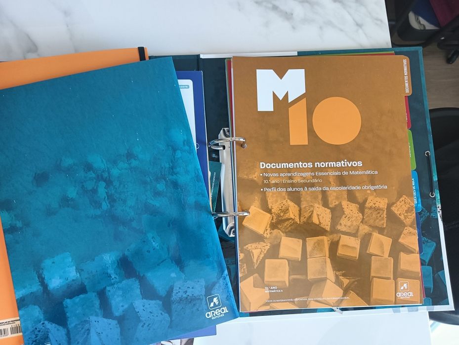 M10 - MATEMÁTICA A - 10.º ANO Dossier do prf + caderno atividades*