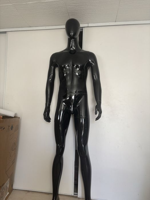 Manequim maculino corpo inteiro homem