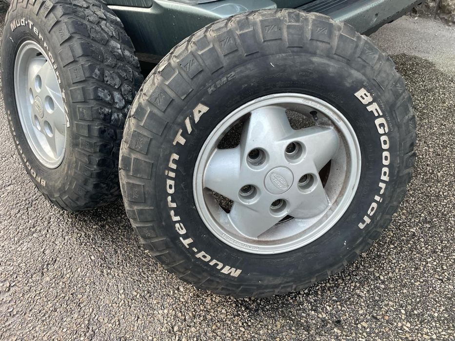 Jantes Land Rover Cyclone + Pneus BF Goodrich Mud Terrain 235X85X16